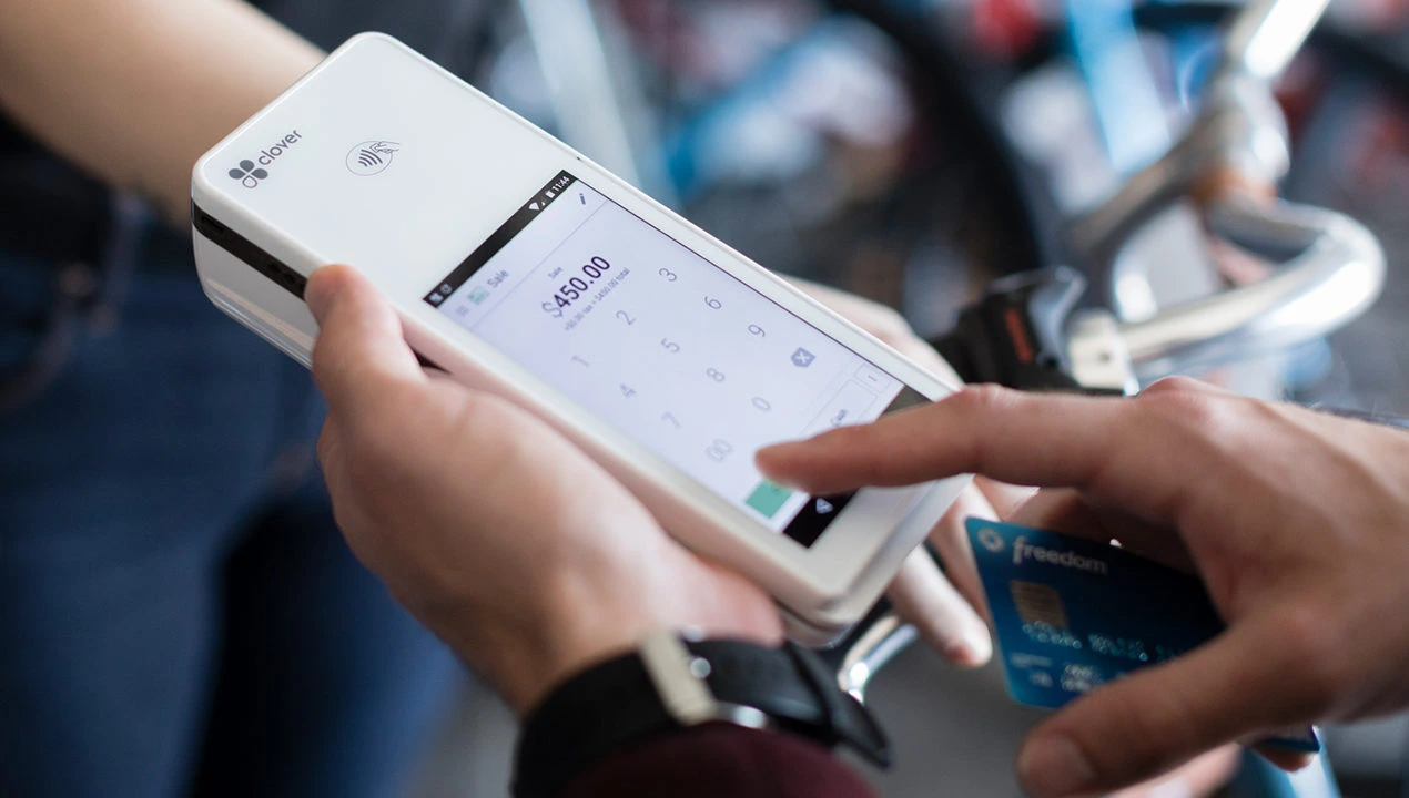 Clover card machine